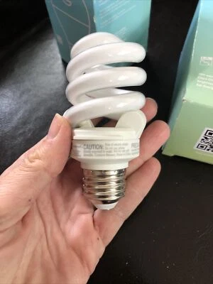 Energy star dimmable bulb 12wA19 Equivalent 75 W - Image 1 of 4
