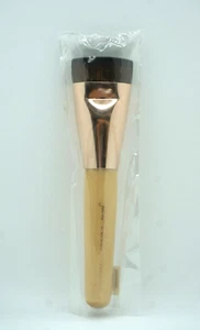 Jane Iredale Contour Brush - Picture 1 of 4