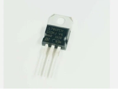 10 x LM7812 L7812 L7812CV Positive Voltage Regulator 12V 1.5A  TO-220 USA S/H - Image 1 of 2