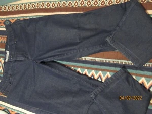 Chico's Platinum Ultimate Fit Slim Leg Denim Jeans, size 2 Short - Picture 1 of 6