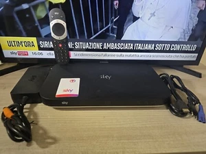 Decoder sky Q Platinum T2 black WiFi CON TELECOMANDO TOUCH adatto Tessera Sky Q - Foto 1 di 6