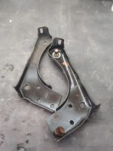 1999 2001 2002 Dodge Ram 2500 1500 3500 Front Bumper Brackets Pair OEM 98-02 - Picture 1 of 7