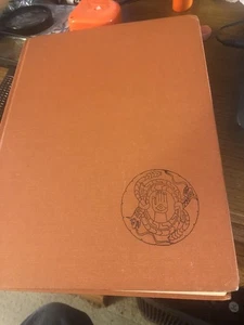 Vintage 1957 SUN CIRCLES and HUMAN HANDS  Southeastern Indians Arts Hardcover - Picture 1 of 4