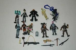 11 FIGURAS DE ACCIÓN FORTNITE 4" CON ALGUNOS ACCESORIOS - Imagen 1 de 5
