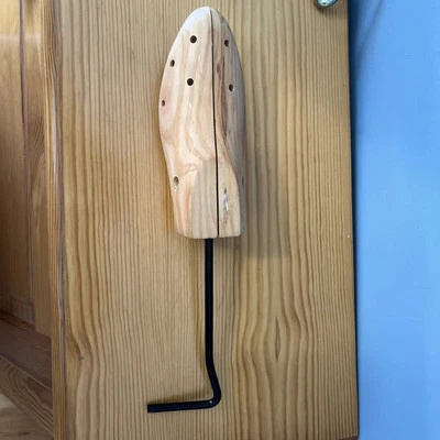 Antique Wood Shoe Stretcher Cobbler Tools - Womens - Large - Pre-Owned - Image 1 of 3