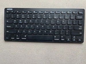 ARTECK HB098 BLUETOOTH WIRELESS KEYBOARD HB098 TESTED! - Picture 1 of 2