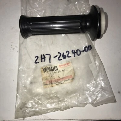 Punho de acelerador Yamaha XJ550 XJ650 XS400 XS750 XS1100 XV500 XV750 NOS 2H7-26240-00 - Imagem 1 de 4