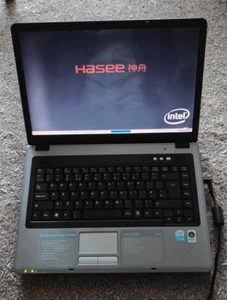 Advent 7113 2.4GHz 15.4'' Laptop Linux Office Wifi 100GB HDD DVD Cheap - Picture 1 of 7
