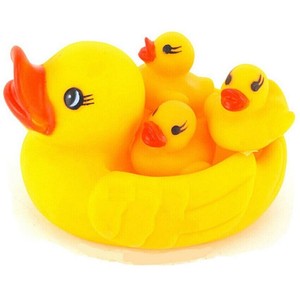 Baby Water Duck Rubber Floating Yellow Bath Toys Squeeze Sound 4Pcs