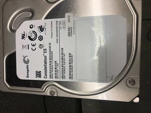 Seagate ST31000524NS 9JW154-501 1000 GB 3,5" disco rigido Sata  - Foto 1 di 1