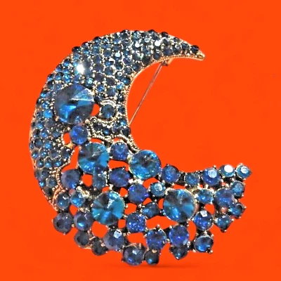 Broche Luna Azul Gran Cristal Estrás Tono Dorado Verde Azulado Media Luna Pin Celestial 5C Foto 1 de 4