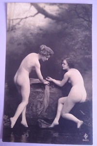 c1910s - 1920s Nude Risque Two Women HSB 840 5 Real Vintage Photo Postcard - Picture 1 of 2