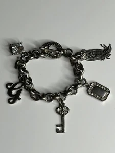 Guess Charm Silver Tone Toggle Closure Bracelet - Picture 1 of 7