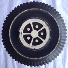 Vintage 1970 Mattel Barbie Country Camper Replacement Parts Rear Axil & Wheels