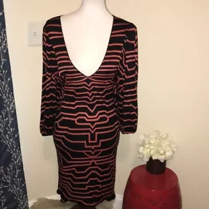 Missoni Kleid tief V, Ballonärmel abstrakt Gr. 42 Medium - Bild 1 von 8