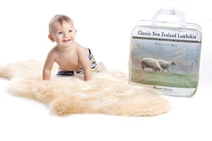Real New Zealand Lambskin Baby Rug | XL 37+ inches | Soft & Gentle Unshorn La... - Picture 1 of 7