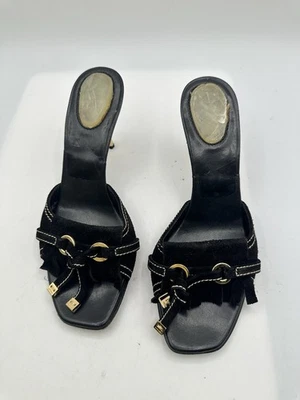 Sandalia con lazo vintage Casadei de cuero negro tono dorado talla 7B Foto 1 de 4