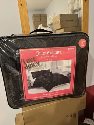 Juicy Couture Black Plush Crowns,Monogram,Hearts Embossed 4p QUEEN Comforter Set - Image 1 of 4
