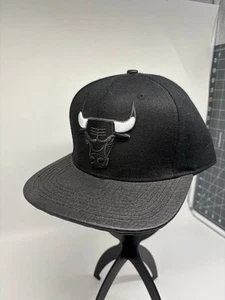 PRO STANDARD NBA Chicago Bulls Black One Size Hat Adjustable - Picture 1 of 9