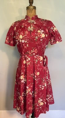 Vintage Anos 70 Vestido Discoteca Poliéster Cheongsam Sapo Fechos Floral Cinto de Contas P-M - Imagem 1 de 4