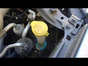 Depósito de lavado compatible con 08-12 ESCAPE 1071607 - Imagen 1 de 14