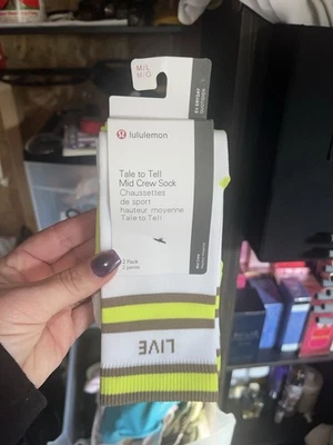 Calcetines Lululemon Tale to Tell Mid Crew talla M/L, paquete de 2 Foto 1 de 3
