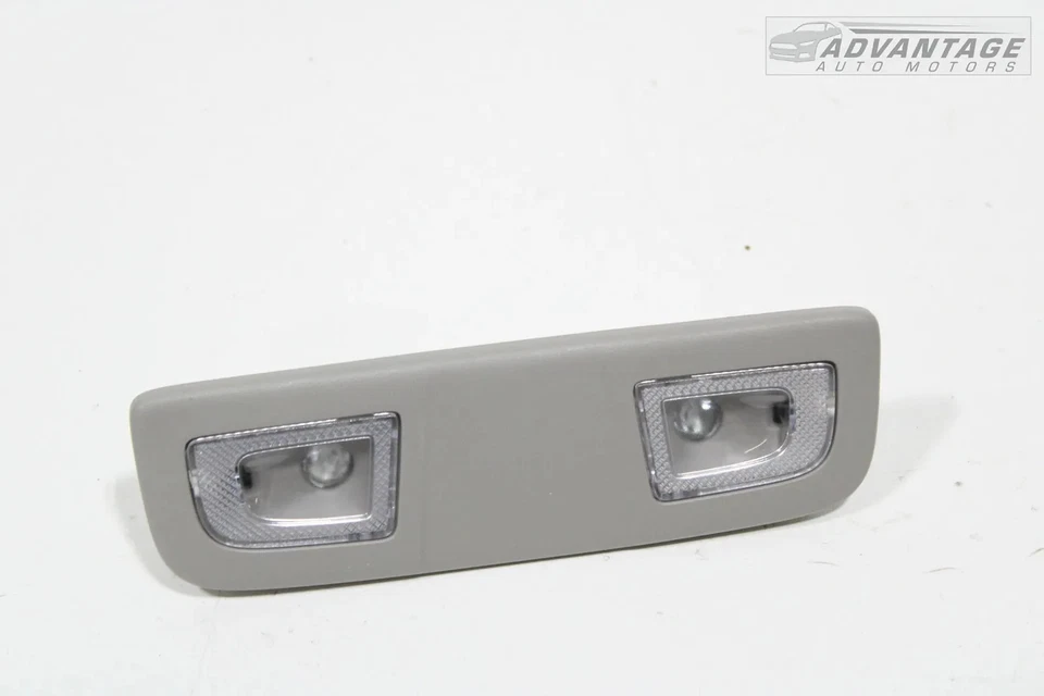 2018-2021 BUICK ENCLAVE REAR INTERIOR ROOF HEADLINER READING LIGHT LAMP OEM - Image 1 of 4