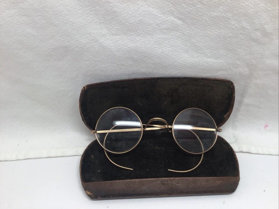 Roanoke Optical Vintage Eyeglasses Made In USA with Case Used Children - Image 1 of 4