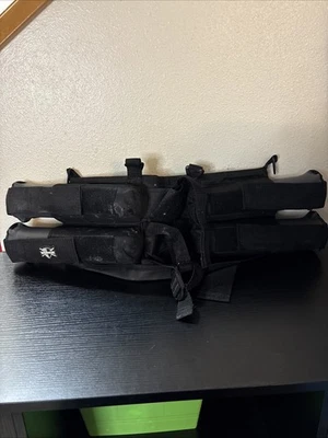 Cinturón portador de tubo de recarga de tolva de paintball ligera Warrior con 4 tubos de recarga Foto 1 de 4
