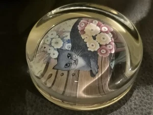Sharon Jervis Black Cat And Flowers Glas Briefbeschwerer England Vintage  - Bild 1 von 13