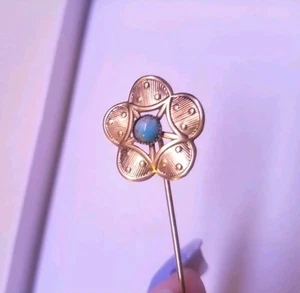 Vintage Goldtone Flower Stick Pin Blue Stone Hatpin 3 1/4" w/ End Cap Lapel Pin - Picture 1 of 6