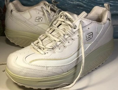 SKECHER Shape Ups Size 8.5 White Leather Shape Up While You Walk EUC - Image 1 of 4