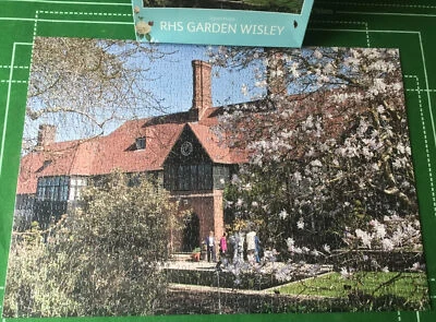 Royal Horticultural Society Garden Wisely 1000pc Jigsaw Complete Good Condition - Image 1 of 4