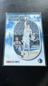 2021-22 Hoops Luka Doncic skyview #11 - Picture 1 of 2
