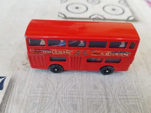 K-44: Corgi: Daimler Fleetside rot "Visit Britain - visit London" - Bild 1 von 5