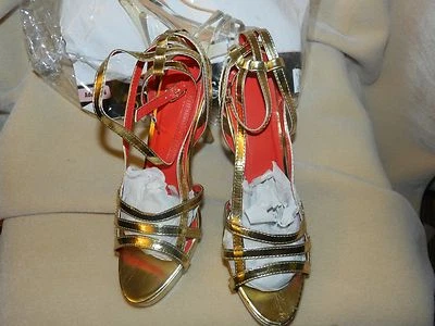 Diosa Mujer Adulto Tacón Tirantes Sandalia Halloween Disfraz Dorado, Talla: S (5-6)  Foto 1 de 4