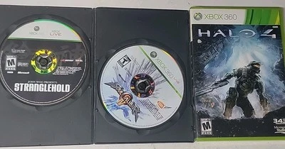 Lote de 3 Xbox 360 (Halo 4 sin estrangulamiento manual, solo disco de juego Soul Calibur 4) Foto 1 de 4