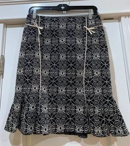 Vintage Nanette Lepore Sz 4 Floral Embroidered Flare Skirt Y2K 90s Black Ivory - Picture 1 of 7