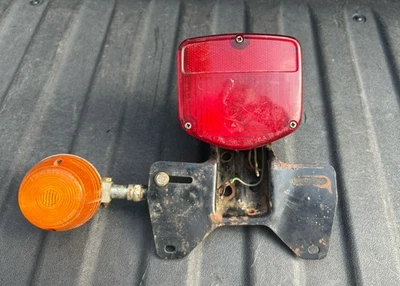 Honda CT110 Trail 110 Rear Tail light License Plate Bracket Turn Signals C70 - Image 1 of 4