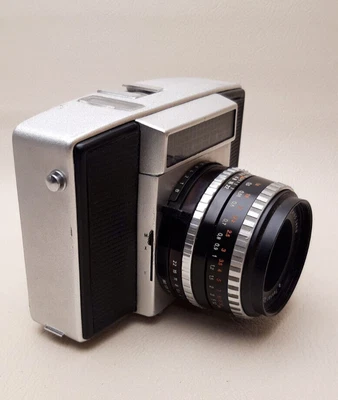 appareil photo PENTINA vintage avec objectif RARE Carl Zeiss Jena Tessar... - Photo 1/4