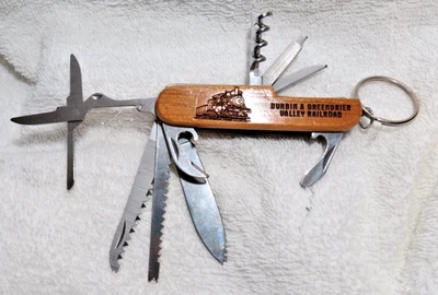 Herramienta multiuso para ferrocarril Durbin & Greenbrier Valley 11 herramientas Foto 1 de 4
