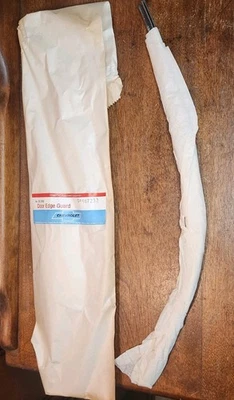 NOS GM 1968-1974 Chevrolet Chevy II Nova todos los protectores de borde de 4 puertas 987232 Foto 1 de 3
