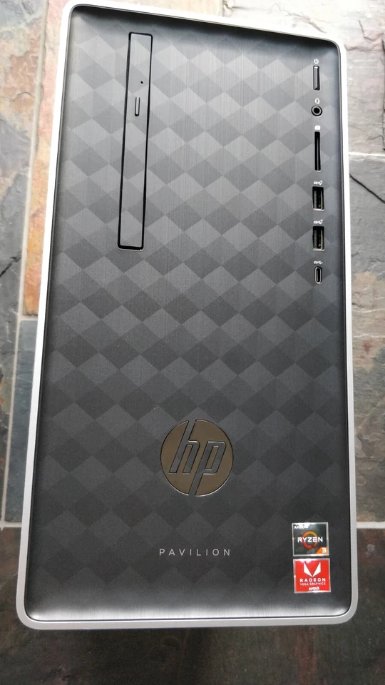 HP Pavilion 590-p0027na AMD Ryzen 3 3.5Ghz 16 GB DDR4 1 TB SSD Geforce GTX1050 - Image 1 of 4