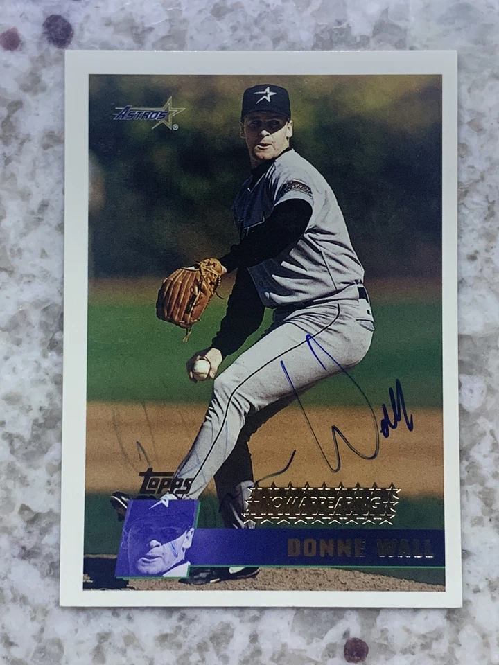 1996 Topps #341 Donne Wall Houston Astros Signed Card Autographed - Image 1 of 1