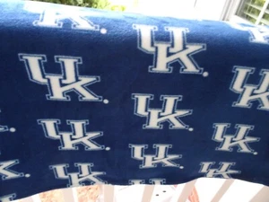 NEW FLEECE BLANKET-50" X 54"-UNIVERSITY OF KENTUCKY-TWO LAYERS-REVERSIBLE-NEW - Picture 1 of 3