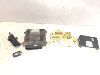 KIA Optima Tf 2.0T-GDI 204kW Essence 2013 Moteur ECU Kit & Set Verrou 391012G893 - Image 1 of 4