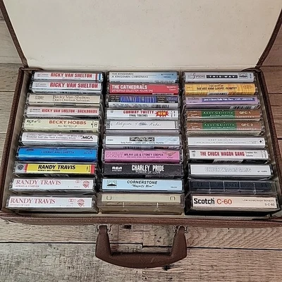 Vintage Cassette Tapes Large Lot Country / Religious Music 30 Foto 1 de 4