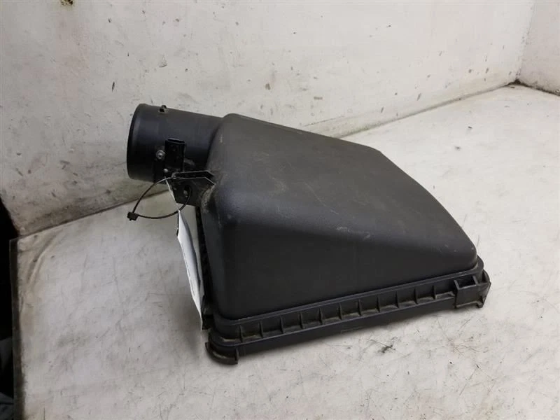 10-14 TOYOTA SEQUOIA SR5 5.7L CAJA FILTRO DE AIRE SUPERIOR  Foto 1 de 4