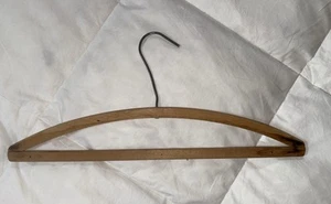 Vintage Holz Werbung Kleiderbügel Adler Färberei Firma Connecticut - Bild 1 von 5