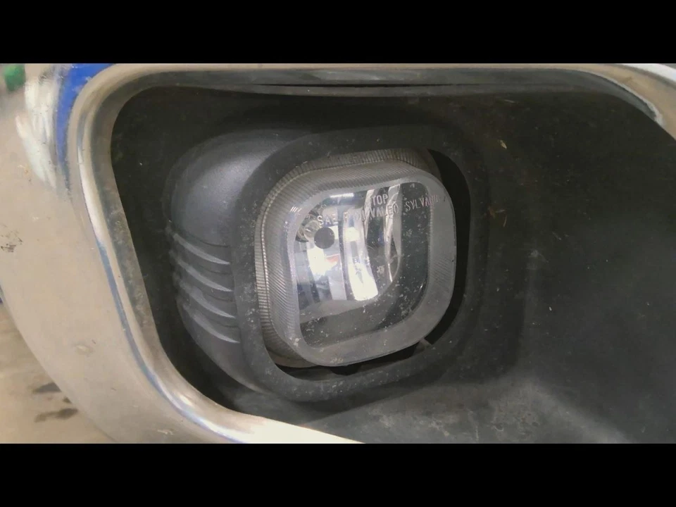 Luz antiniebla de esquina/estacionamiento para pasajeros para camioneta Ford F250SD 11-16 673322 Foto 1 de 1